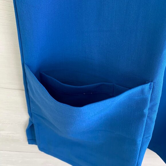 NWT Mandala - Royal Blue Pocket short sleeve Equa-Tech scrub top, XL - Picture 4 of 6